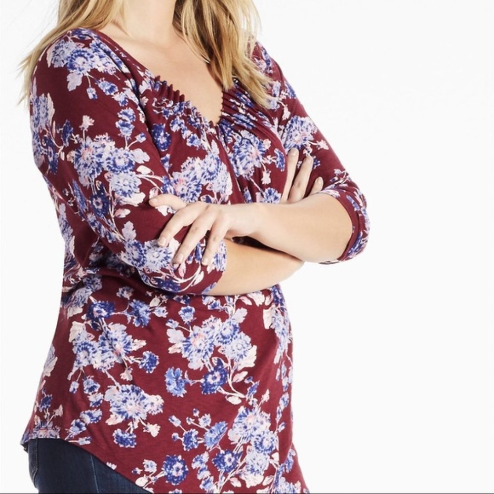 GUC Plus Size Lucky Brand Maroon & Blue Floral Print Pintuck Top – Size 2X